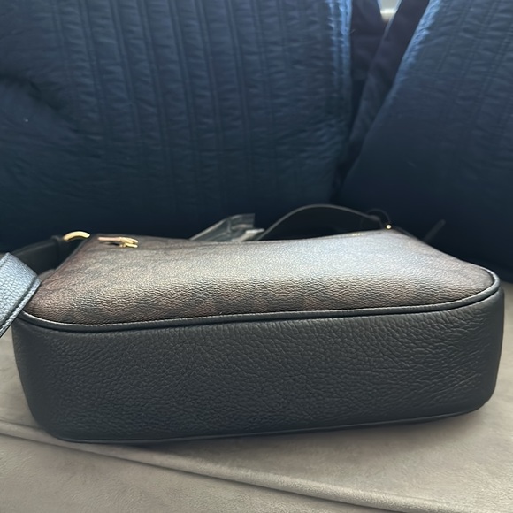 NWT Brown & Black Signature Coach Purse - Picture 3 of 3